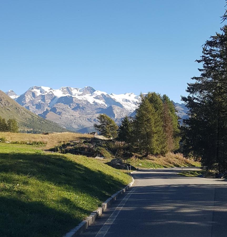 Piccola residenza Appartamento Champoluc Esterno foto