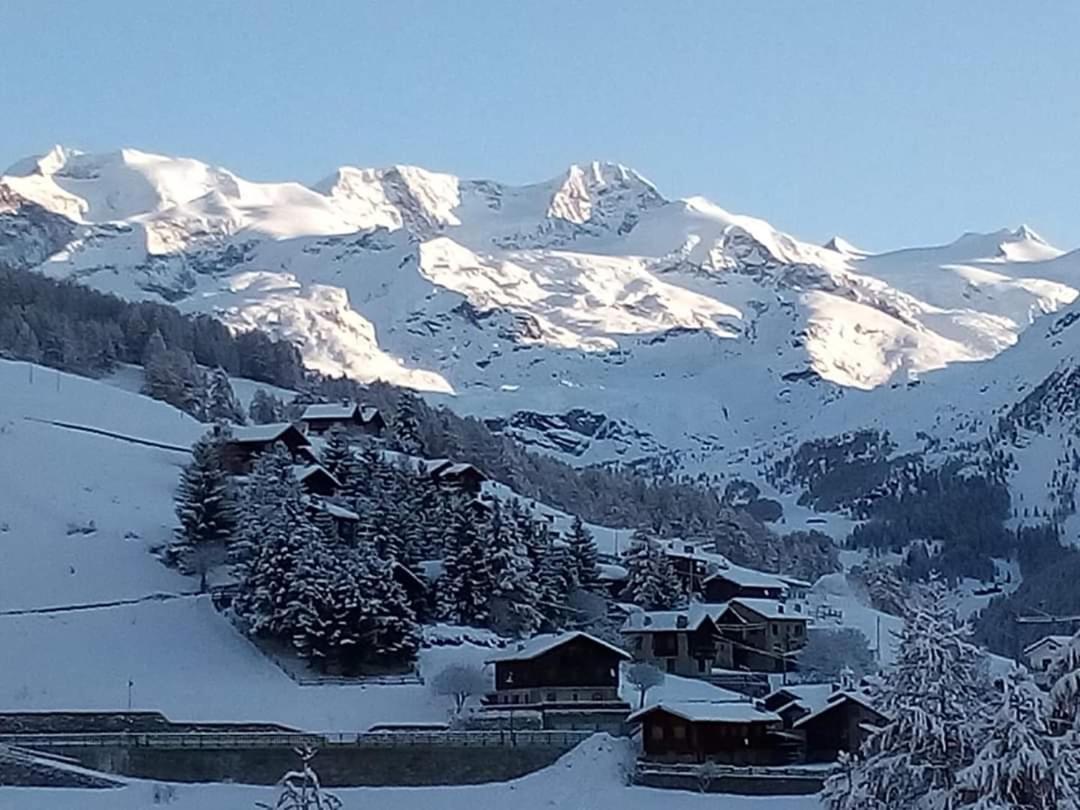 Piccola residenza Appartamento Champoluc Esterno foto